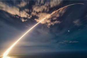 JAV kuria kosminę gynybą nuo Rusijos hipergarsinių raketų – tačiau yra vienas „bet“