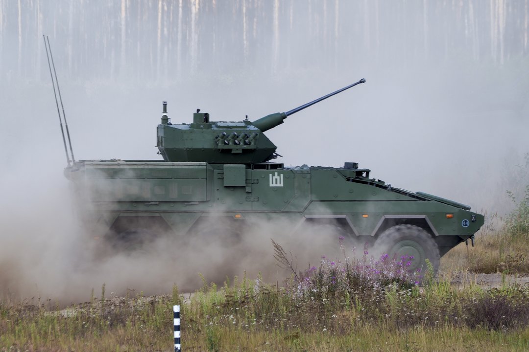 Lietuvos kariuomenės atsargas papildė nauja partija „Spike“ LR2 raketų