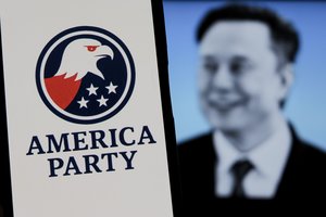 Žiniasklaida: milijardierius E. Muskas stabdo planus kurti partiją