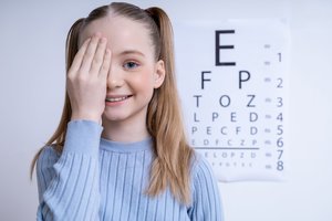 Grįžtame į mokyklą: gydytojas pasakė, kodėl nevalia atidėti mokinių sveikatos patikros