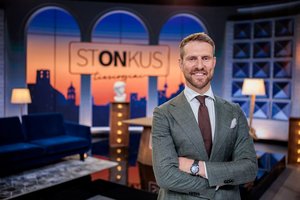 Mantas Stonkus negalėjo patikėti savo pavardę pamatęs per visą televizijos studijos sieną