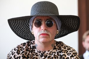 Nuteistas garsus Vokietijos neonacis nusprendė pasikeisti lytį: siųs į moterų kalėjimą