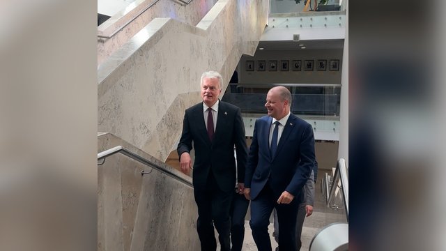 Į Seimą atvyko prezidentas G. Nausėda – teiks I. Ruginienės kandidatūrą į premjeres