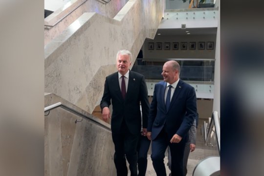 Į Seimą atvyko prezidentas G. Nausėda – teiks I. Ruginienės kandidatūrą į premjeres