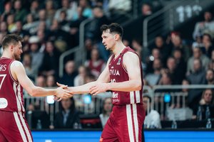 Smūgis Latvijai – į „Eurobasket 2025“ nevyks Eurolygos žaidėjas