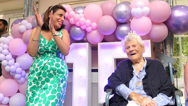 Seniausia pasaulio moteris švenčia gimtadienį: atskleidė ilgaamžiškumo paslaptį