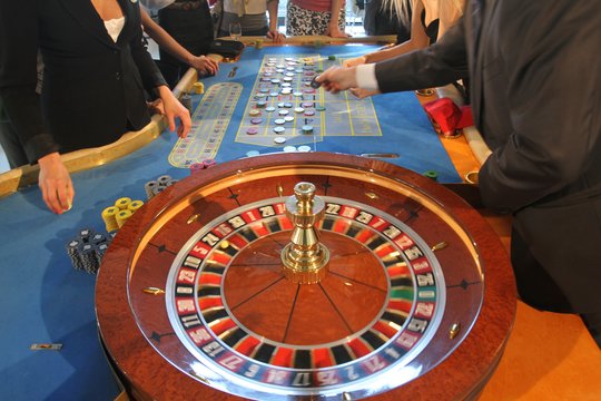 Lošimų organizatorius apdalijo baudomis, kai kurios siekia ir dešimt tūkstančių eurų