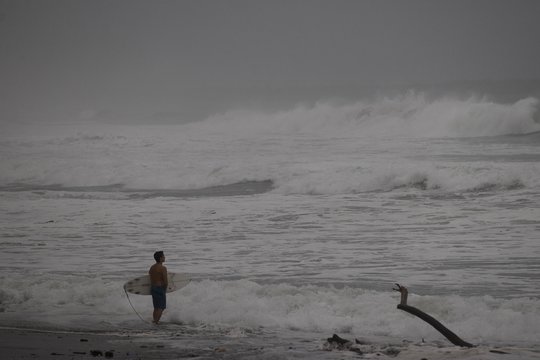 Uraganas „Erin“ sukėlė potvynius Šiaurės Karolinos ir Virdžinijos pakrantėse