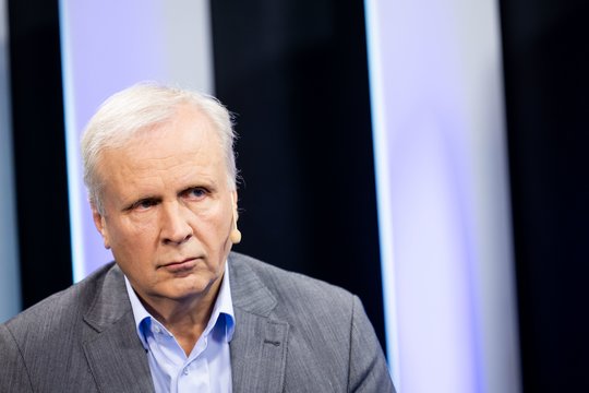 „Kaip dabar I. Ruginienei reikės dirbti?“: A. Janušką stebina G. Nausėdos užuominos