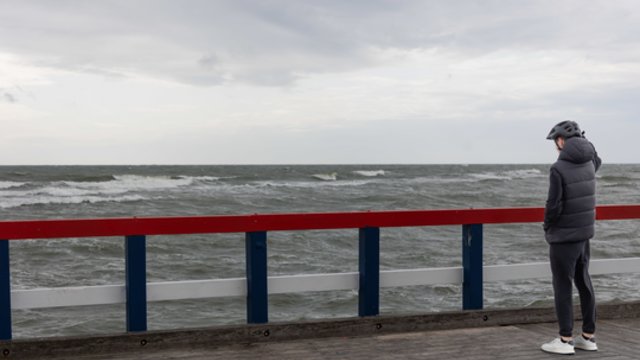 Ruduo atkeliaus anksčiau: sinoptikai praneša vėsų ir lietingą orą