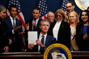 Teksasas ir Kalifornija skuba perbraižyti rinkimų žemėlapius