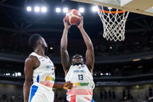 Pirmieji lietuvių varžovai „Eurobasket 2025“ įveikė estus