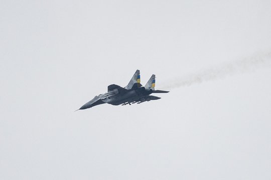 Tragedija Ukrainoje: leisdamasis sudužo naikintuvas MiG-29, pilotas žuvo