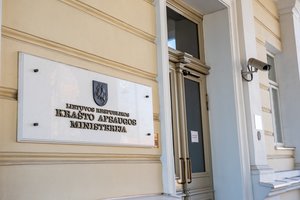 KAM: braziliškų „Embraer“ įsigijimas nepaveiks divizijos vystymo, pirkimui ieškoma papildomų lėšų