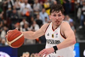 Niūrios nuotaikos pasaulio čempionų stovykloje: „Real“ krepšininkas nerungtyniaus „Eurobasket 2025“