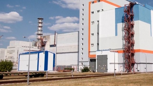 Ukrainos dronas smogė Kursko AE: kilo gaisras, apgadintas transformatorius