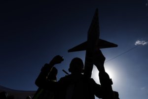 Hučiai galėjo panaudoti kasetines bombas prieš Izraelį