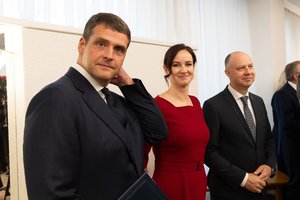 Naujoji valdančioji koalicija – užsienio žiniasklaidos pirmame puslapyje: užkliuvo du dalykai