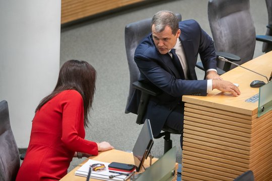 I. Ruginienė – apie dalykinį kontaktą su G. Palucku: atsakė, ar turėtų trauktis iš Seimo