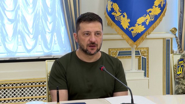 V. Zelenskis pasūlė galimas derybų su Rusija vietas