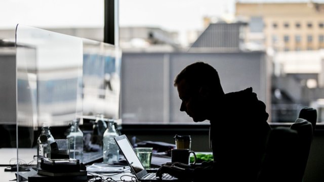 Įvardijo specialybes, kur darbą rasti sunkiausia: konkurencija didžiulė 