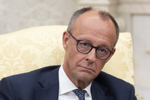 Vokietijos vyriausybė patvirtino priemones naujokams į karinę tarnybą pritraukti