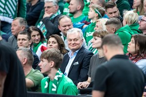 Suderintas darbas su pramogomis: G. Nausėda Suomijoje apsilankys Lietuvos rinktinės rungtynėse