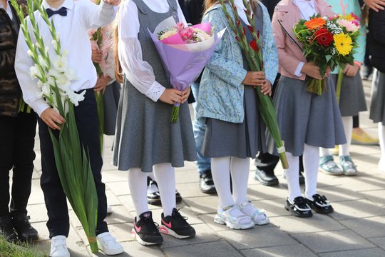 Rugsėjo 1-ajai artėjant – netikėtas pasiūlymas lietuviams: štai ko prašo vietoj gėlių