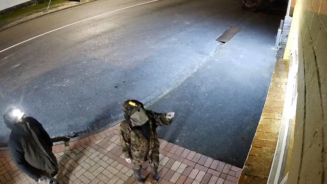 Po ketverių metų užfiksuotas į dykumą vaikus išsivežęs vyras: su atžala bandė apvogti parduotuvę