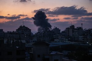 Izraelio kariuomenė: Gazoje rasti dviejų įkaitų palaikai