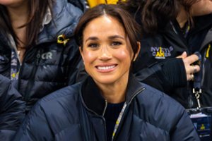 Meghan Markle nenustoja šokiruoti: atskleidė iš proto variusią karališkosios šeimos taisyklę