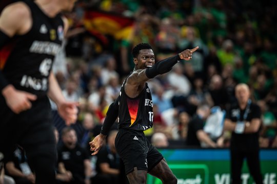 Rasistiškai D. Schroederį įžeidinėjusiam lietuviui – FIBA bausmė: medžiaga perduota ir teisėsaugai