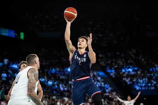 Smūgis Serbijos rinktinei: favoritai dėl traumos prarado vieną lyderių B. Bogdanovičių