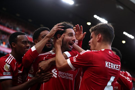 Anglijos „Premier“ lygos gigantų dvikovoje – „Liverpool“ triumfas