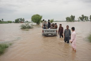 Smarkūs potvyniai Pakistane pražudė daugiau kaip 30 žmonių