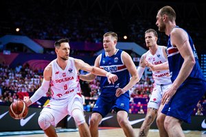 Vos neprisižaidę lenkai Europos čempionate iškovojo trečiąją pergalę iš eilės