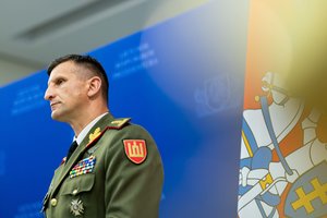 Kariuomenės vadas – atvirai apie teorijomis apaugusį drono skrydį per Lietuvą ir ką išduoda Baltarusijos veiksmai