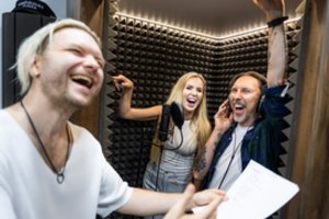 Marijus Berenis ir Laisva pristato bendrą dainą: vieną jų teko įkalbinėti ne tik dainuoti, bet ir šokti