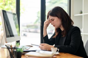 Po pietų norisi miego ir trūksta energijos? Moteriai padėjo vienas maisto papildas