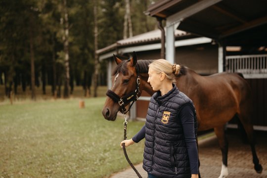 Laura Sinkevičiūtė: pameistrystė išpildė vaikystės svajonę būti tarp žirgų