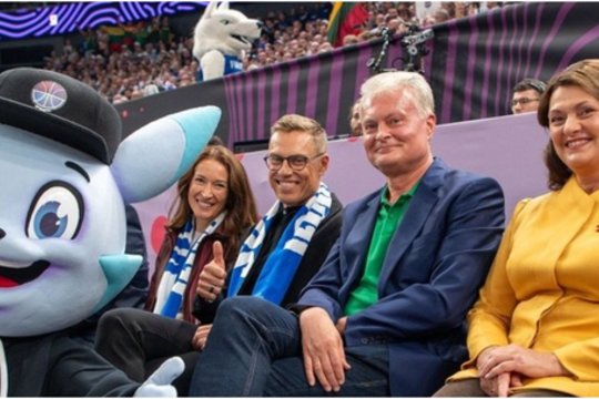 Suomijoje viešintį G. Nausėdą sužavėjo lietuvių sirgalių vienybė: stebėjausi, kaip jiems pavyko