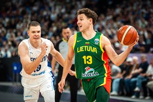 Už žinutes padėkojęs R. Jokubaitis davė pažadą lietuviams