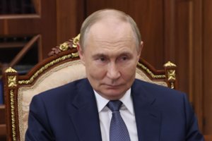 Kinijoje Xi ir V. Putinas pademonstravo vienybę pasirašydami apie 20 susitarimų