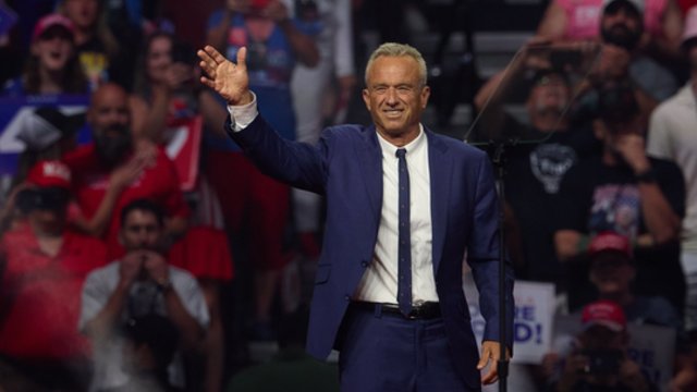 Floridoje aršias diskusijas sukėlė noras panaikinti skiepų reikalavimus: vakcinas palygino su vergove