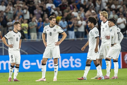 Vokietijos futbolininkai atranką į pasaulio čempionatą pradėjo pralaimėjimu