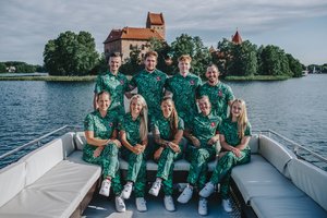 Šimtmečio deflimpiadoje – 8 Lietuvos rinktinės ir A. Pogrebnojaus kurta apranga