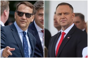 K. Nawrockis ir R. Sikorskis vienas kitam toliau laido kandžias replikas