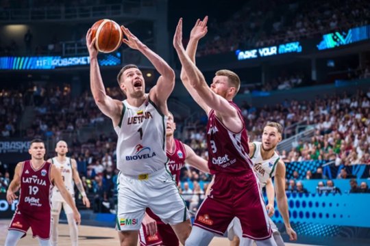 M. Blaževičius – apie Arną „baltąjį šokoladą“ Veličką ir ką apkabinęs jam sakė J. Valančiūnas