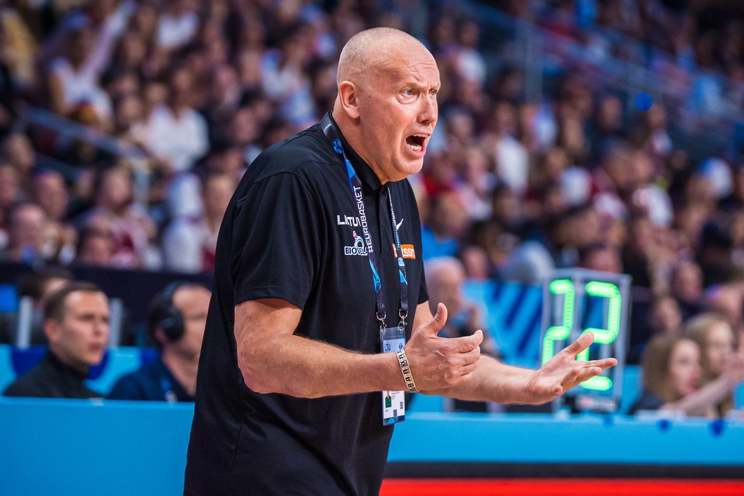 Žvelgdamas į latvių ašaras R. Kurtinaitis siuntė užuojautą ir paskelbė, kam dedikavo pergalę