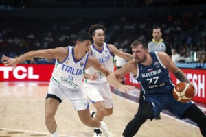L. Dončičius į Italijos krepšį įsūdė 42 taškus ir padėjo Slovėnijai žengti į Europos čempionato ketvirtfinalį